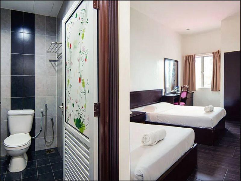 Sri Bernam Hotel 3*