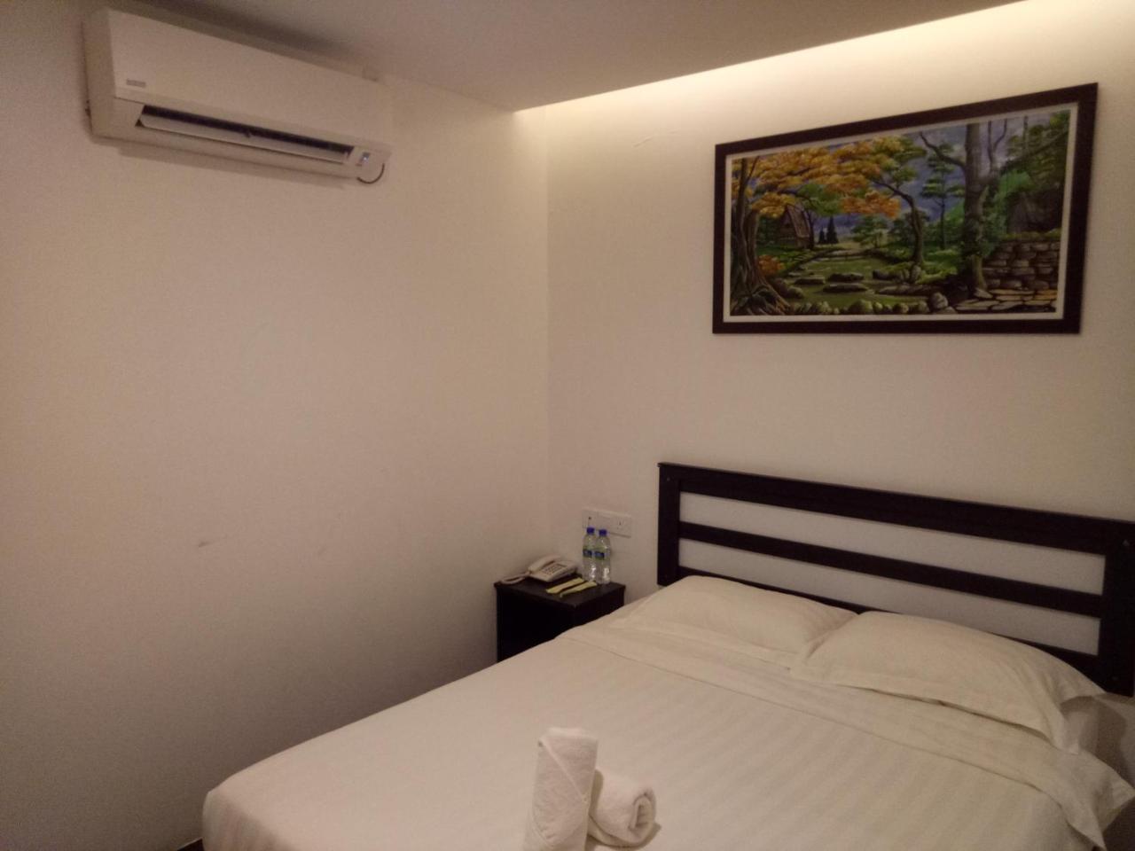 Sri Bernam Hotel